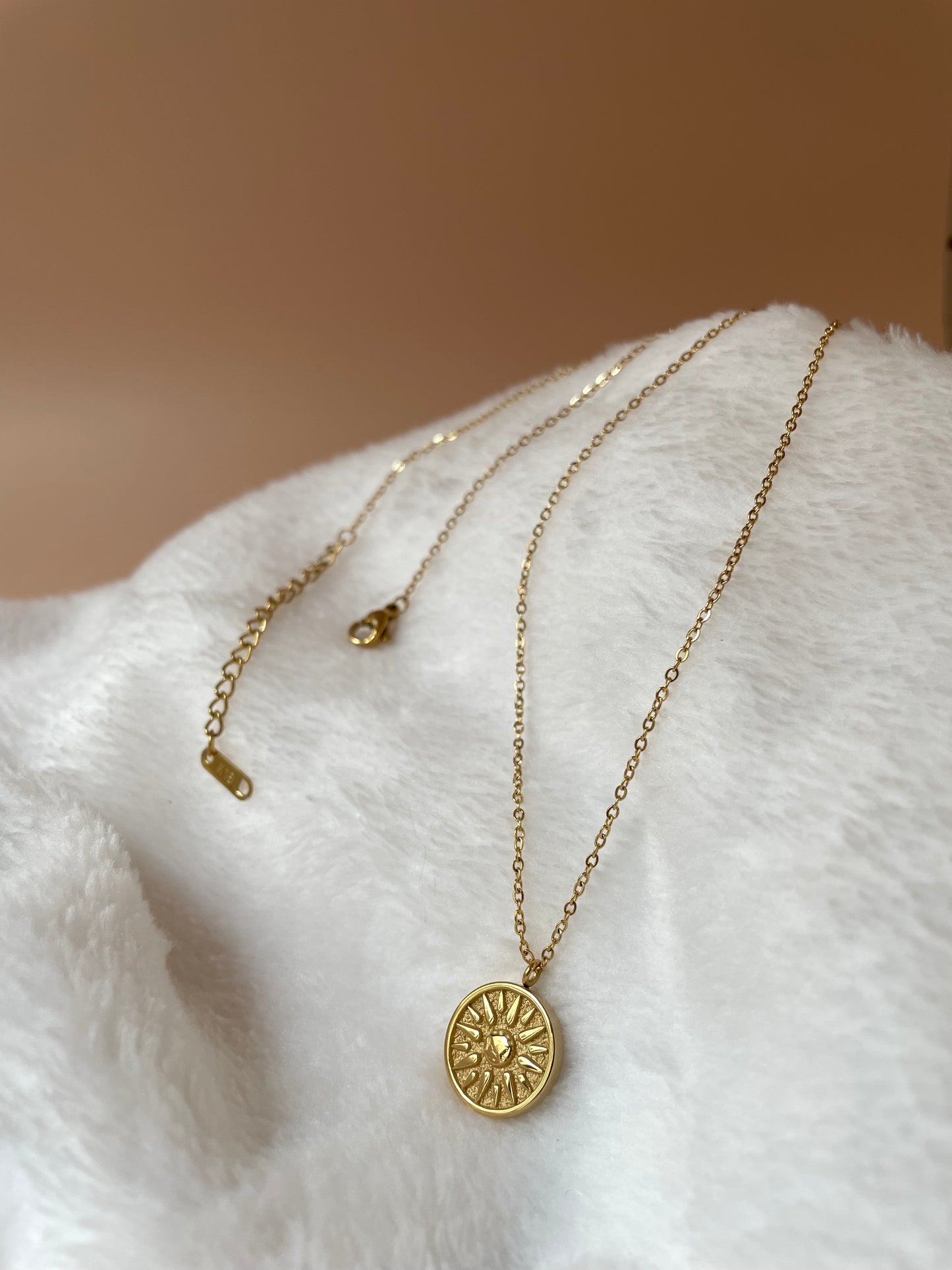 Collar Sun
