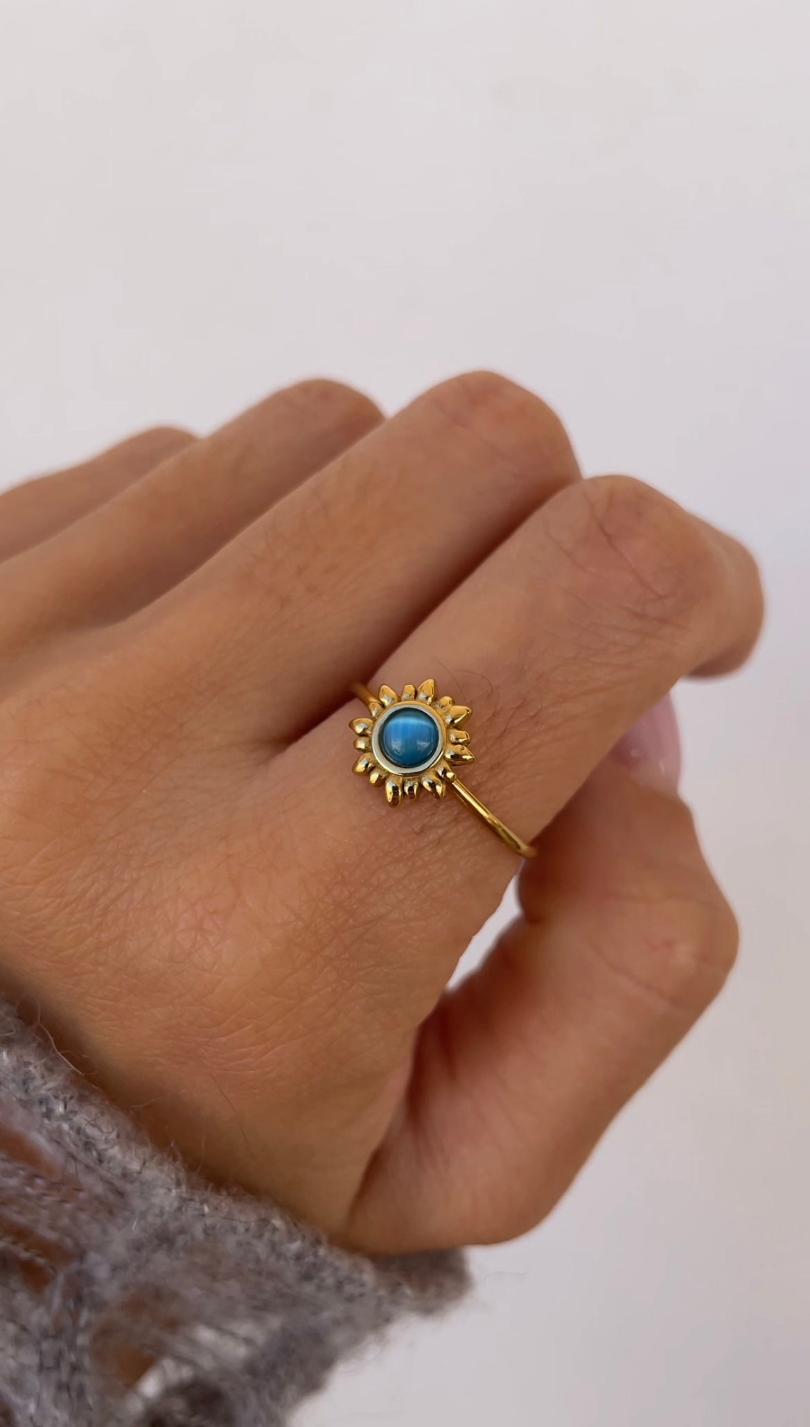 Anillo Meghan