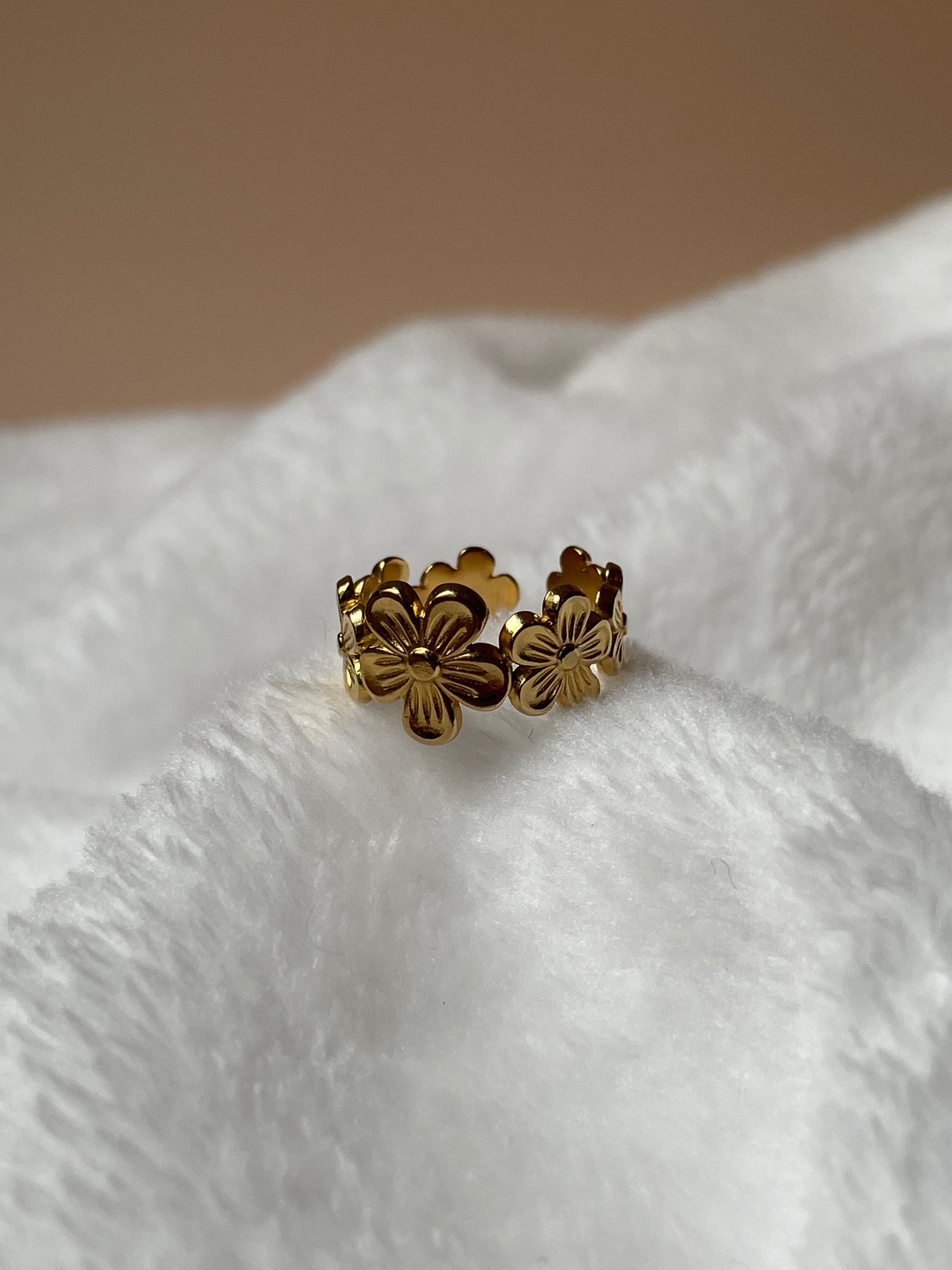 Anillo Flowers