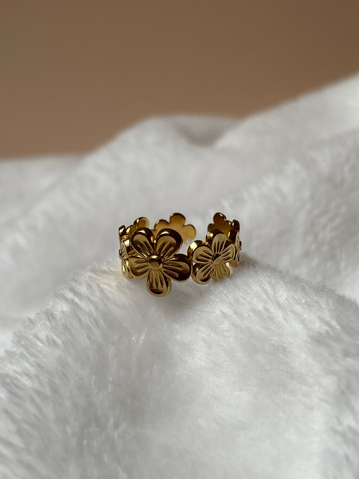 Anillo Flowers