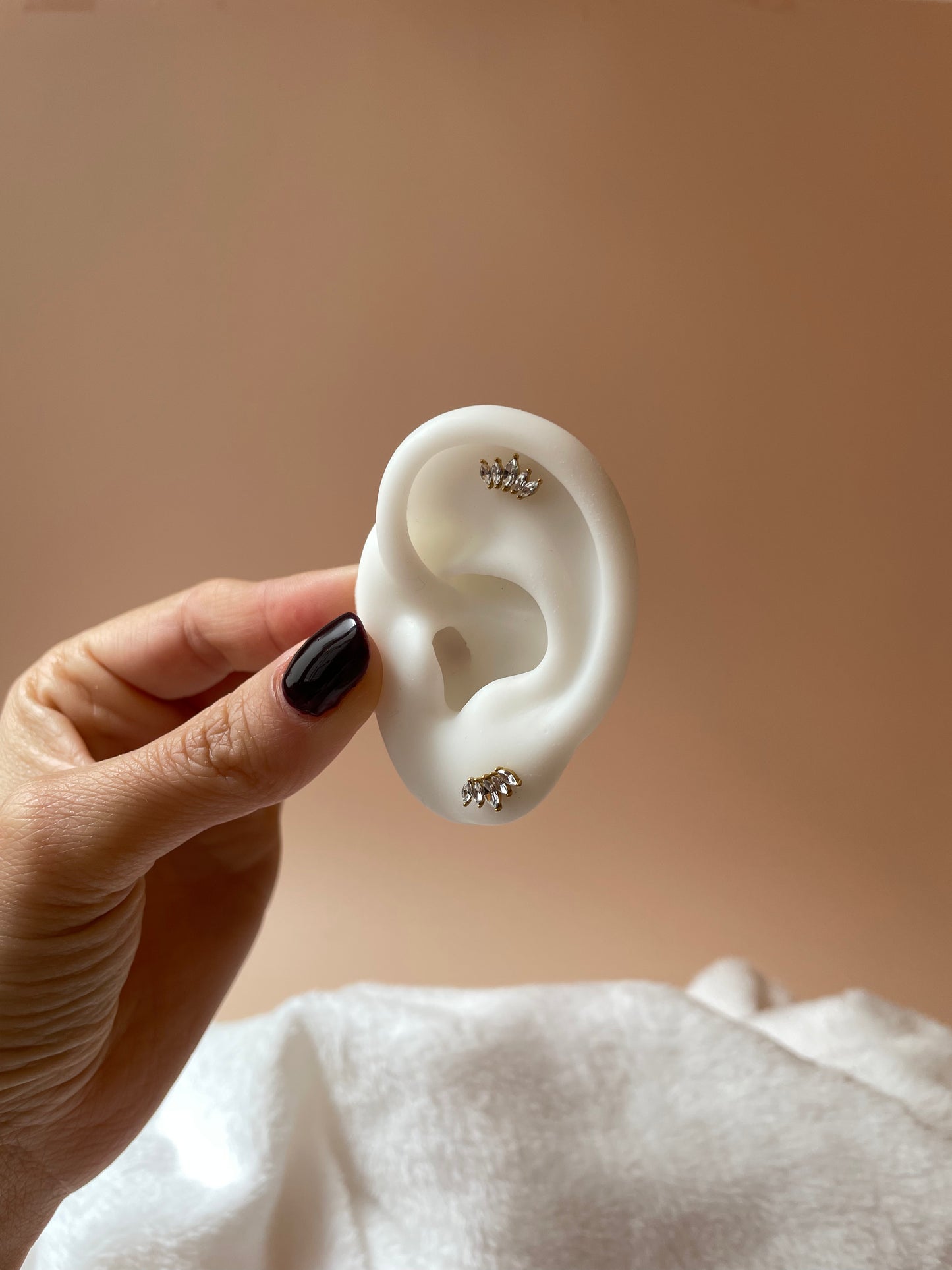Pendientes Aina