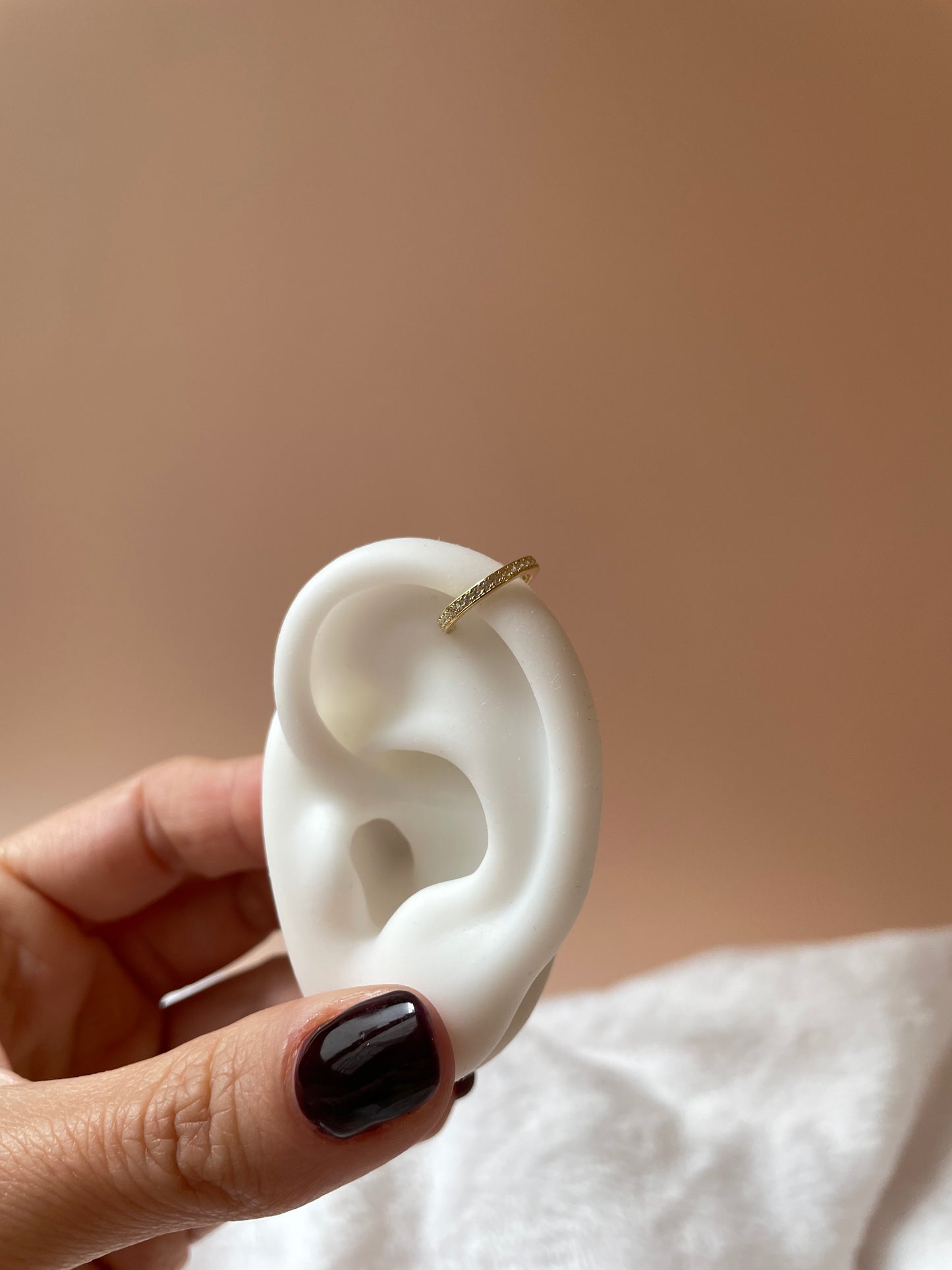 Cuff Dainty