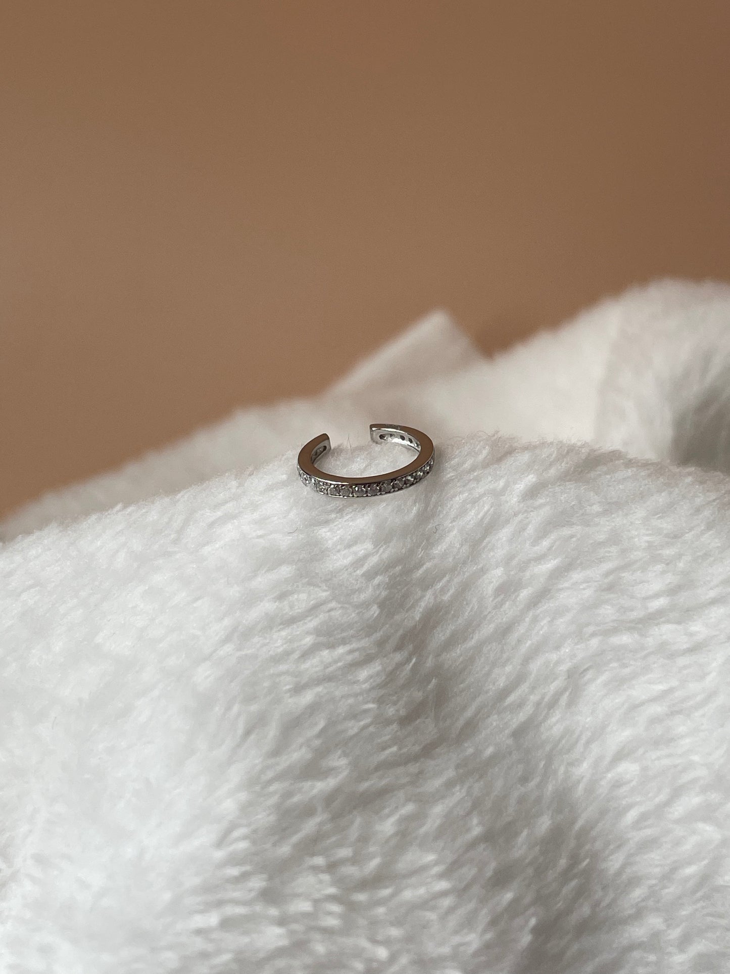 Cuff Dainty