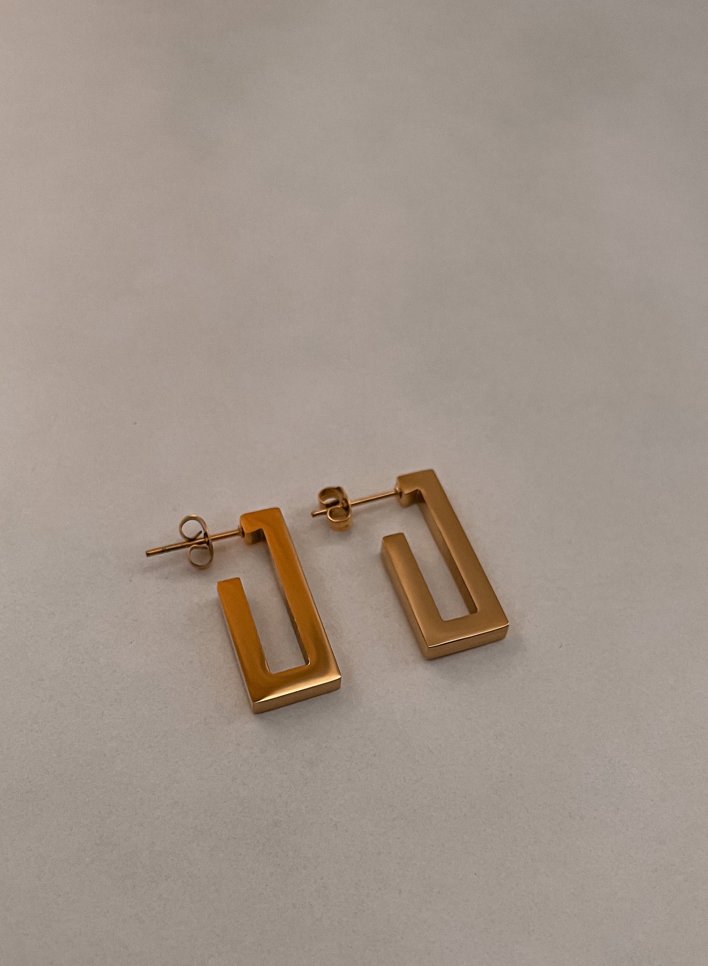 Pendientes Square