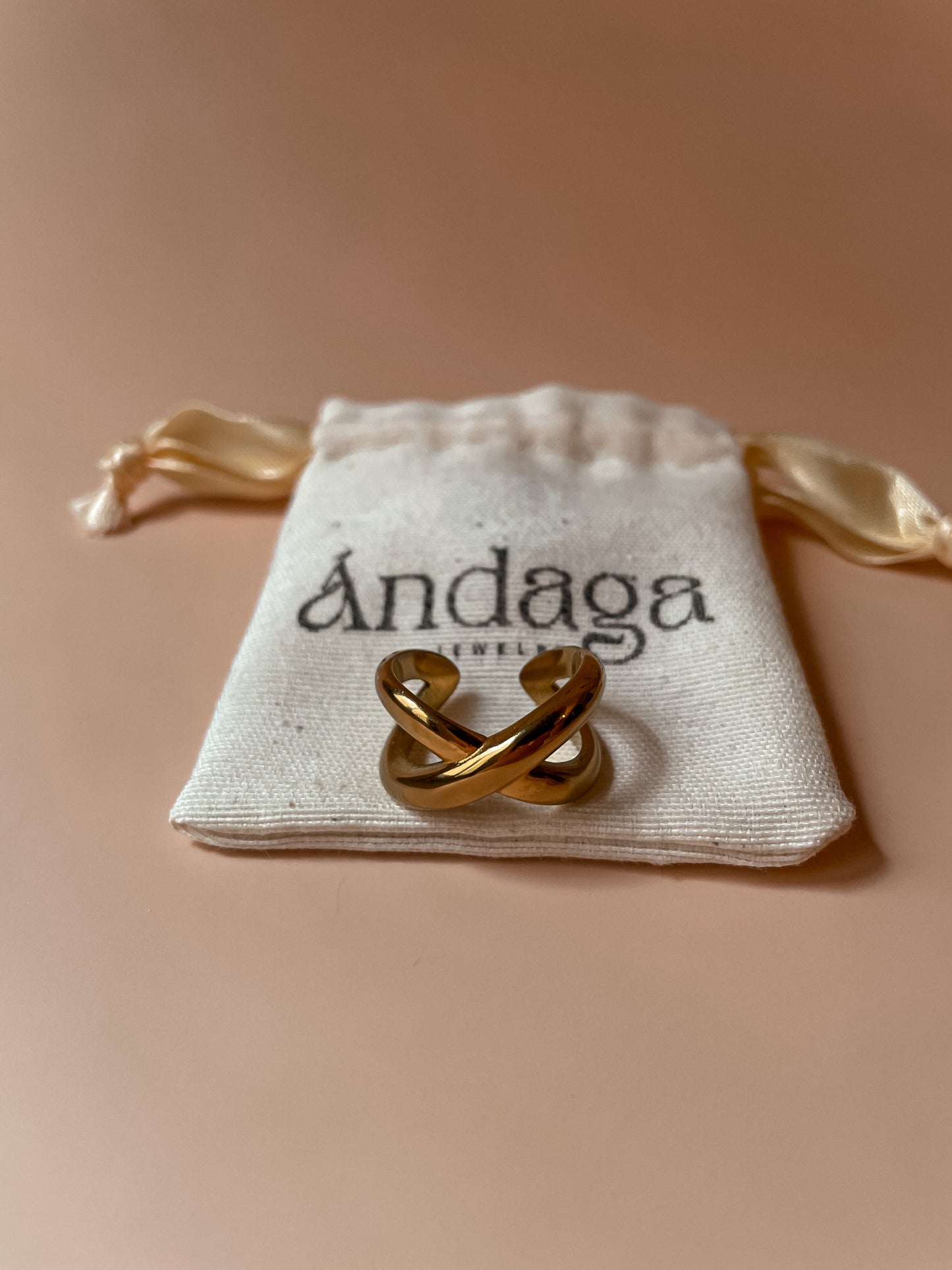 Anillo Cross