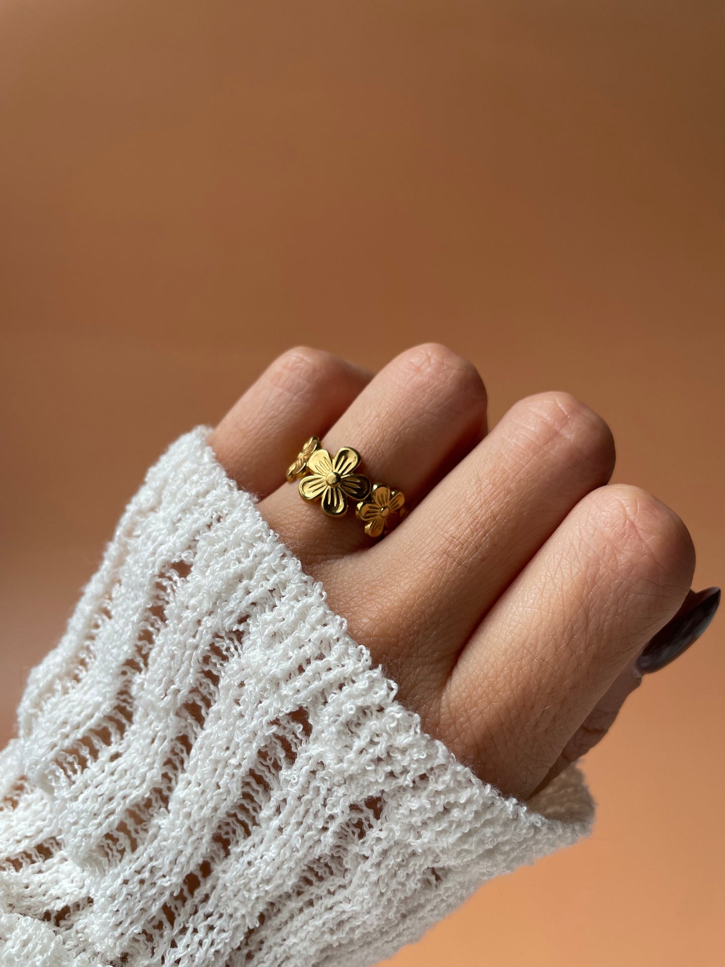 Anillo Flowers